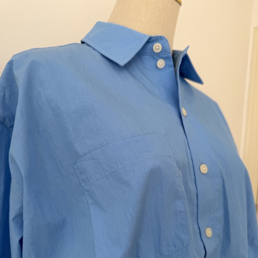 Helsa Bubble Shirt in Tech Poplin in Classic Blue - Picture 10 of 15